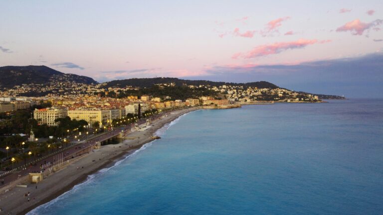 La Côte d’Azur: Nice et Menton